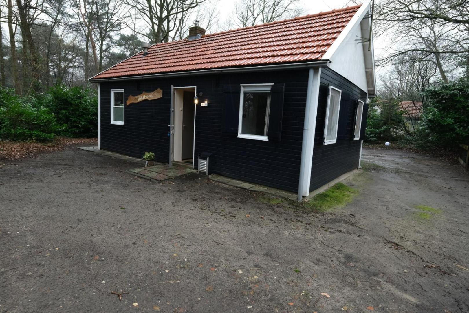 Vakantiehuis De Veldhoen Vrijgelegen Nabij De Rivier De Vecht Beerze Exterior photo